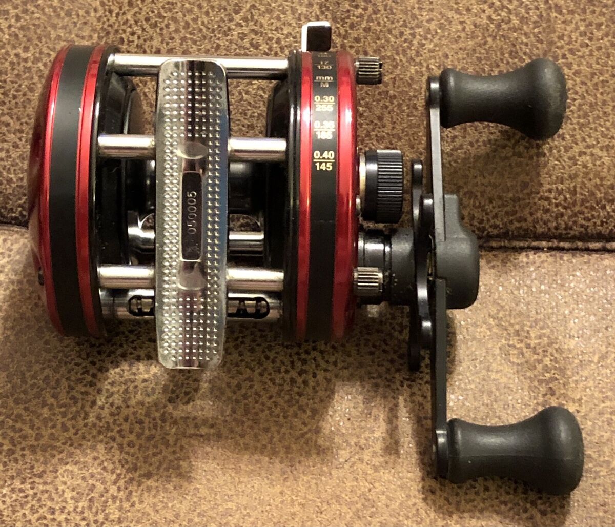 Vintage Abu Garcia Ambassadeur 5000 Baitcasting Reel - NICE Vintage Abu Garcia Ambassadeur 5000 Baitcasting Reel - NICE