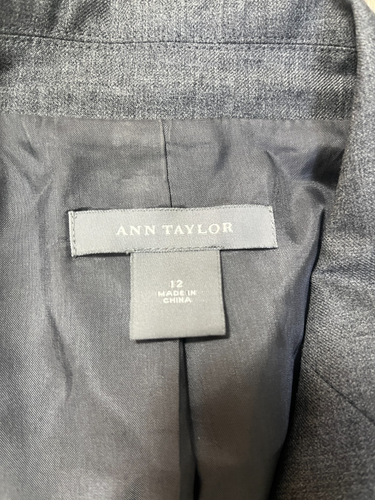 Anne Klein Women's 2 Piece Suit Size 12/12P Set Blazer Jacket Pants Gray Wool - Picture 4 of 17
