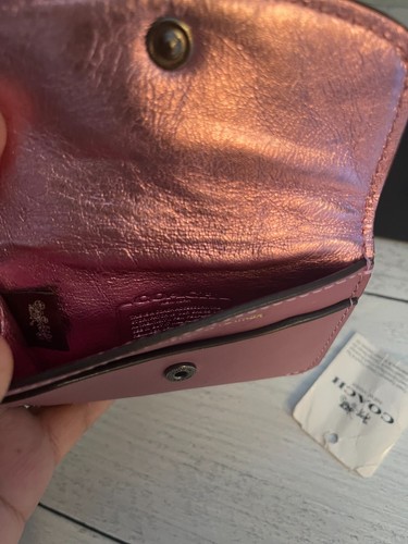 Brandneu Coach Drehverschluss Kartenetui Handgelenktasche mit Motiv - Bild 22 von 33