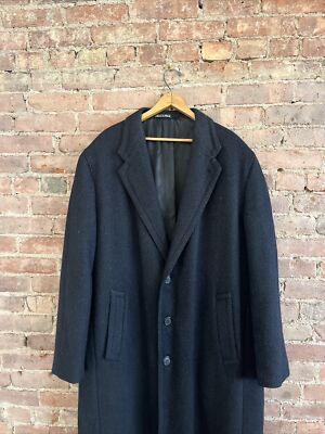 Vtg Giorgio Armani Men’s Coat, Sz 40L, Black 100% Wool Herringbone Jacquard IT Vtg Giorgio Armani Men’s Coat, Sz 40L, Black 100% Wool Herringbone Jacquard IT