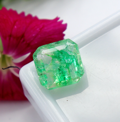 2.50 Ct Green Emerald Certified Natural Colombian Radiant Cut Loose Gemstone - Picture 3 of 6