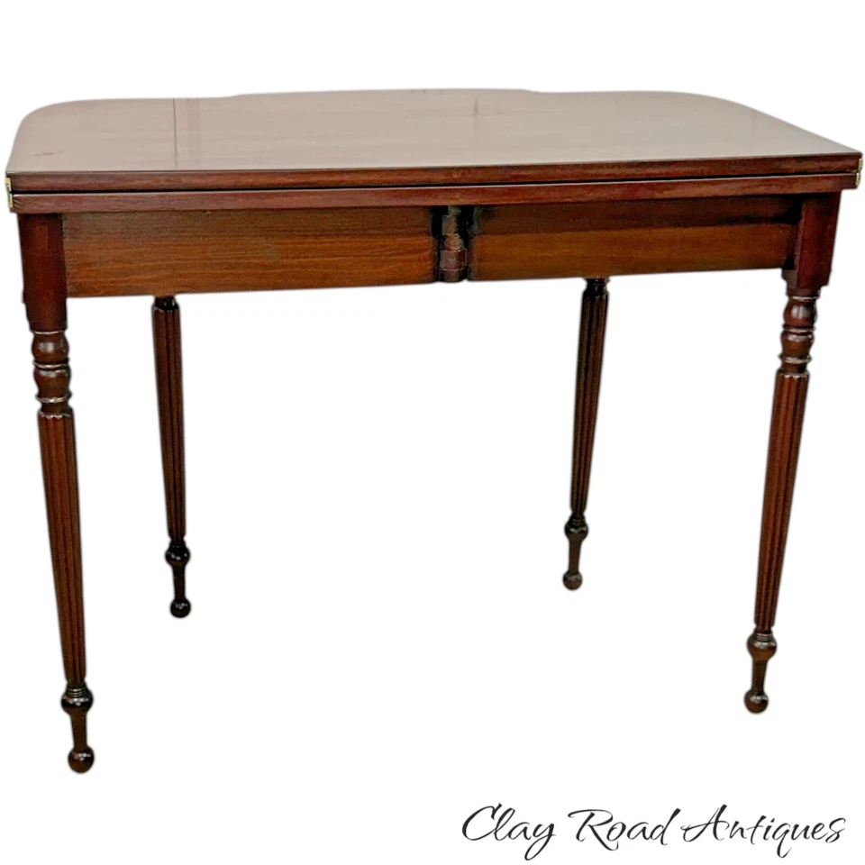antigua consola estilo federal caoba mesa de pasillo arco frontal tarjeta de juego Foto 4 de 4