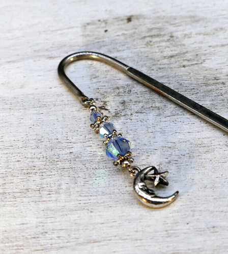 Silvertone Metal Shepherd’s Hook w Aurora Borealis Beads & Moon Charm Bookmark - Picture 3 of 6