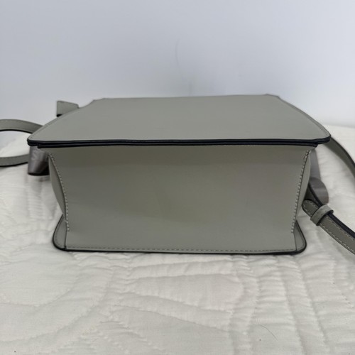 Steve Madden Bevelyn Umhängetasche Damen olivgrün veganes Leder - Bild 6 von 17