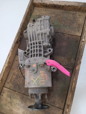 2016-2020 INFINITI QX60  Carrier Rear Axle 383003JA3D 16-20       