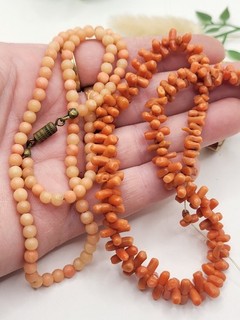 2 Collier Ancien / 1 Collier Corail A Réparer / 1 Collier Corail Peau D'ange TBE