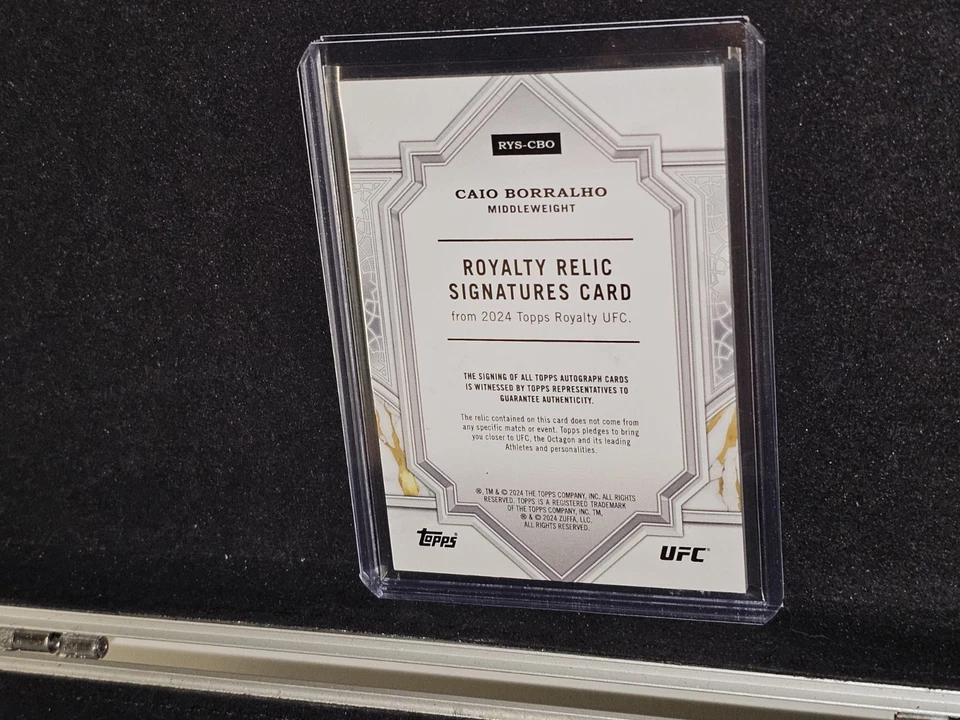 Topps UFC Royalty Caio Borralho 2024 automático/25 The Natural Foto 4 de 4