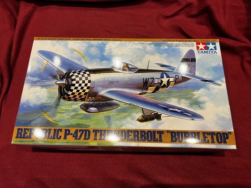 TAMIYA 61090 P-47D Thunderbolt Bubbletop 1:48 Aircraft Model Kit