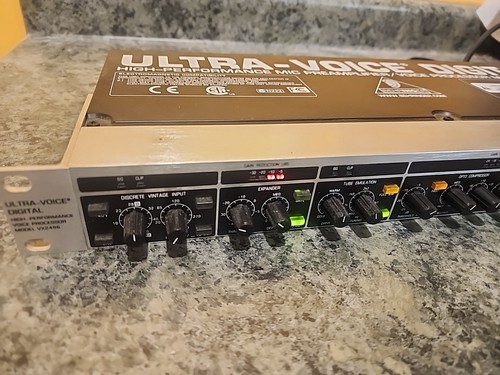 BEHRINGER VX2496 ULTRA VOICE DIGITAL High Performance Mic Preamplifier Processor - Picture 4 of 8