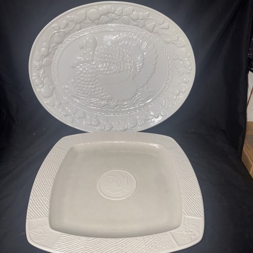 Williams Sonoma Turkey Embossed Ceramic Serving Platter Set