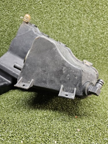 2004 Can-Am Outlander Bombardier 330 4X4 Intake Air Box Filter - Bild 4 von 6