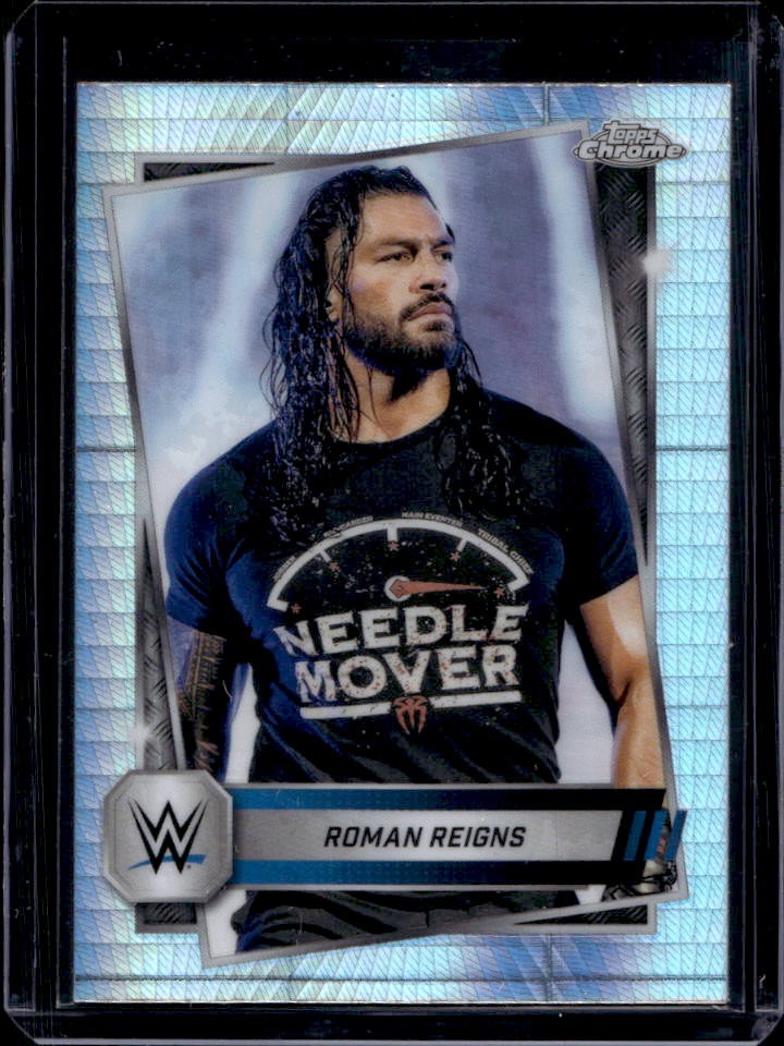 2025 Topps Chrome WWE Roman Reigns Prism Refractor #3