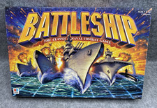 Battleship Classic Naval Combat Milton Bradley  2002 Complete Open never played.