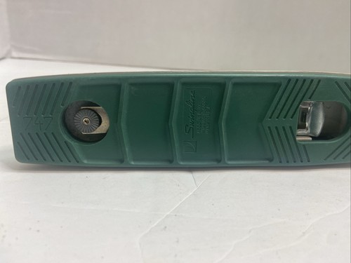 Vintage Metal Swingline Stapler 747 - Picture 4 of 4