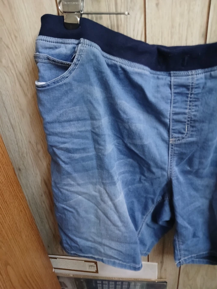 Pantalones Cortos Ashley Stewart Bermudas AZUL DEMIN Jean Talla Grande 26W Foto 2 de 4