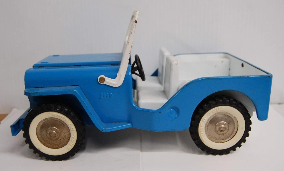 Jeep Tonka vintage con bote cortapelos y remolque años 60 *incompleto* Foto 4 de 4