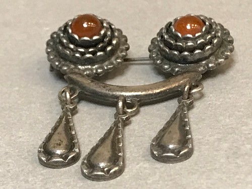 OLD Antique 1940-50 VIKING STYLE ethnic Latvian SILVER Brooch SAKTA with AMBER - Picture 3 of 8