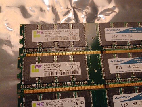2GB (4x512MB) DDR PC3200 400MHz Desktop Memory Axiom AED660UD00-500 - Picture 7 of 7