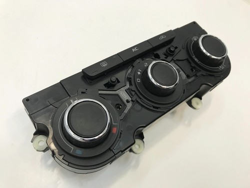 Centralina climatizzatore Skoda Octavia II climatizzatore originale 3T0820047R - Foto 3 di 6