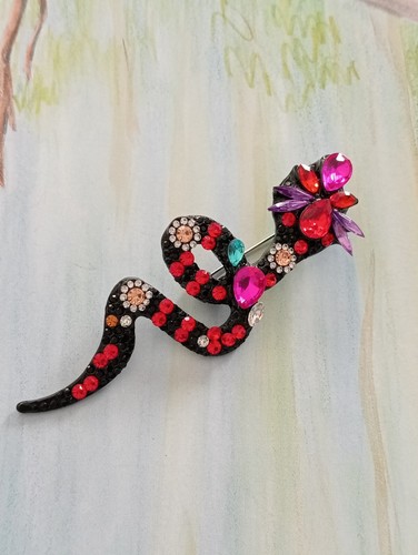NEW BEAUTIFUL 💕TRENDY PINK RED CRYSTAL SNAKE PIN BROOCH REPTILE FASHION - Picture 7 of 12
