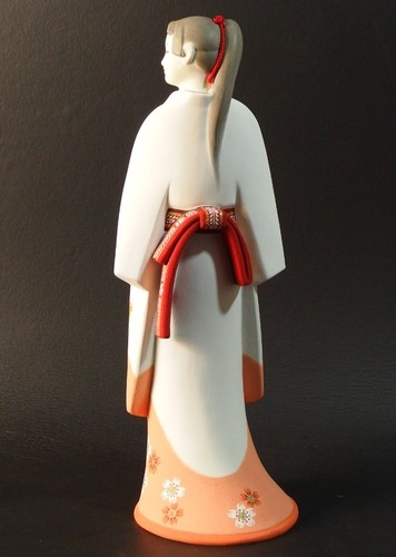 JAPANESE USED HAKATA DOLL " FULL BLOOM " 爛漫 KIMONO GIRL by KUMAGAI TSUYOSHI - Picture 12 of 20