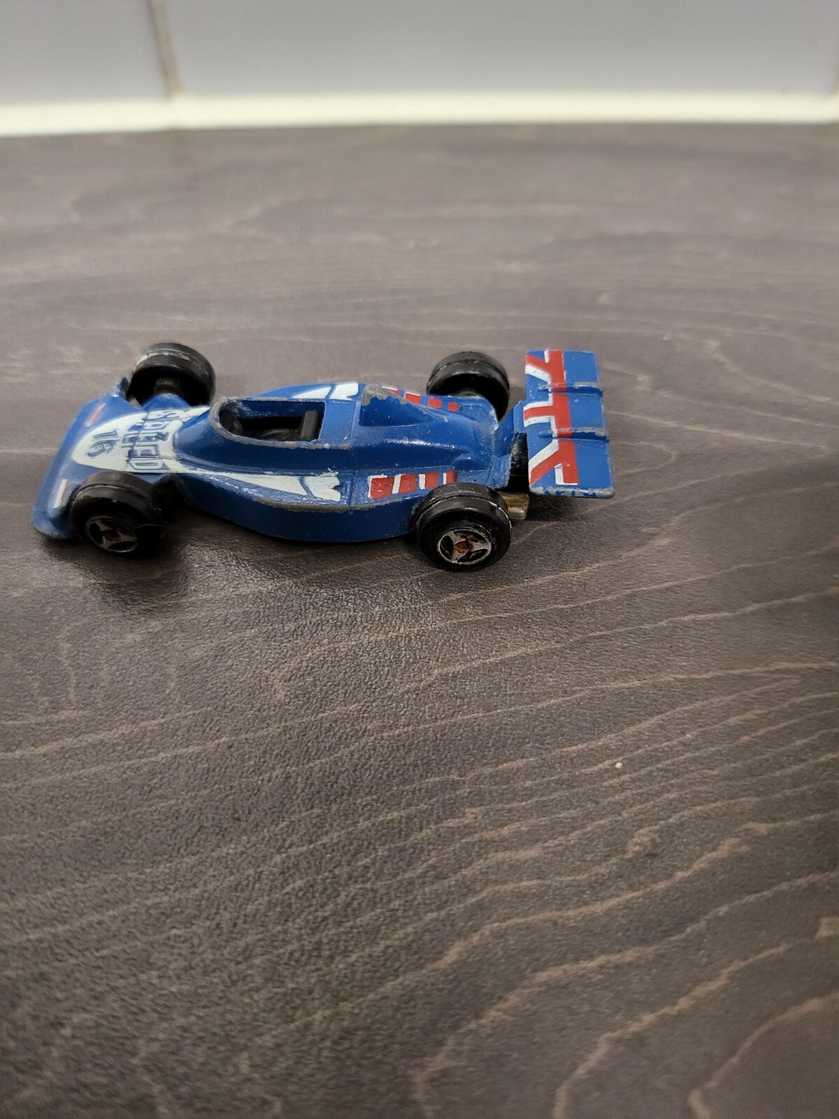 Foto 19 di 24