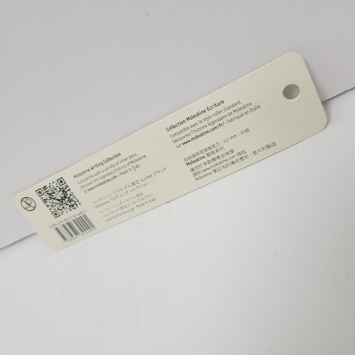 Moleskin Legendary notebooks Roller Pen Plus Gel refill 0.7mm PLUS Medium black - Picture 5 of 6