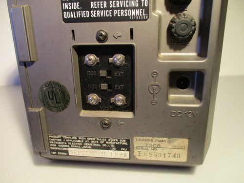 Vintage Panasonic Solid State Portable TV TR-555 1978 - Picture 18 of 20