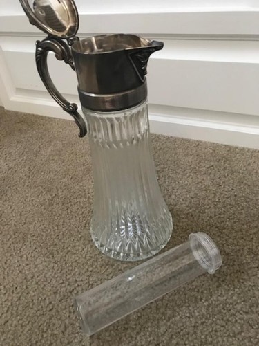 Crystal and Silver Pitcher wih removable ice holder - Picture 6 of 10