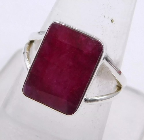 4.80 Gm Lab-Created Dyed Ruby Cut Stone Ring 925 Sterling Silver Ring Size 8" US - Picture 3 of 3