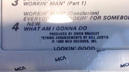 1980 MCA Loretta Lynn Lookin' Good NEW sealed 8 Track tape - Bild 3 von 3