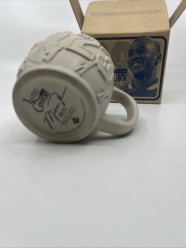 Michael Jordan Vintage Chicago Bulls Legend of the Century Mug Upper Deck 1999 - Picture 4 of 4