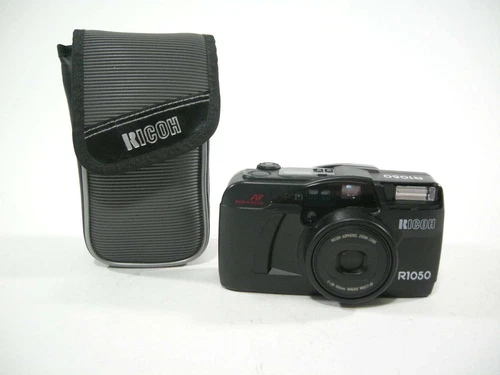 Ricoh R1050 35mm film camera