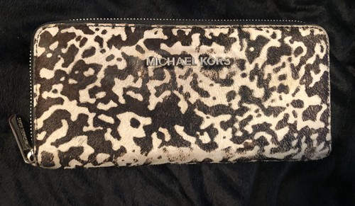 Michael Kors Wallet Cow Print