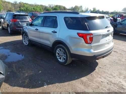 AC Condenser Fits 12-19 EXPLORER 4786820 - Picture 5 of 14