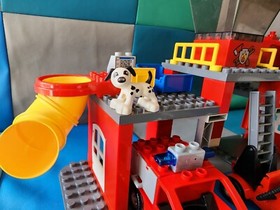 Lego Duplo 5601 Light & Sound Fire Station RETIRED NOT Complete - 9p