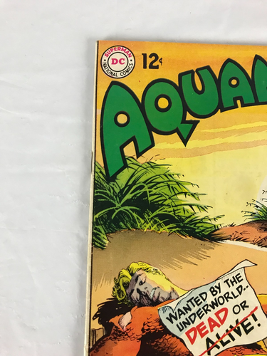 1969 DC Comics Aquaman #45 Wanted Dead or Alive - Last 12 cent issue - Picture 3 of 7