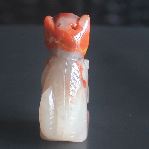 Hand carved chicken blood stone monkey figurine statue pendant bead - Picture 4 of 9
