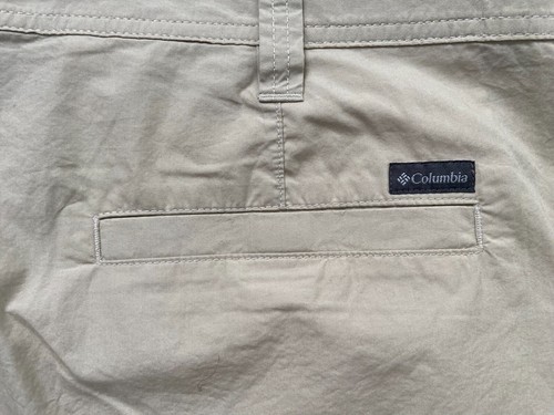 Columbia Shorts Mens Beige Inseam 8 UPF 50 Lightweight Size 42 $50 - Picture 5 of 9