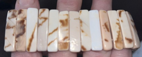 Shell Necklace With 2 Bracelets Very Unique As Is - Make Offer - Picture 6 of 7