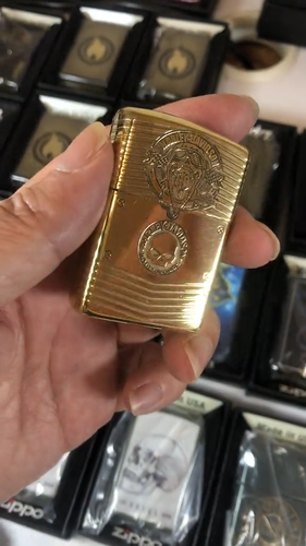 Encendedor Armor High Pulido Oro Tallado Rayas Harley Davidson Zippo EE. UU. - Vídeo 1 de 1