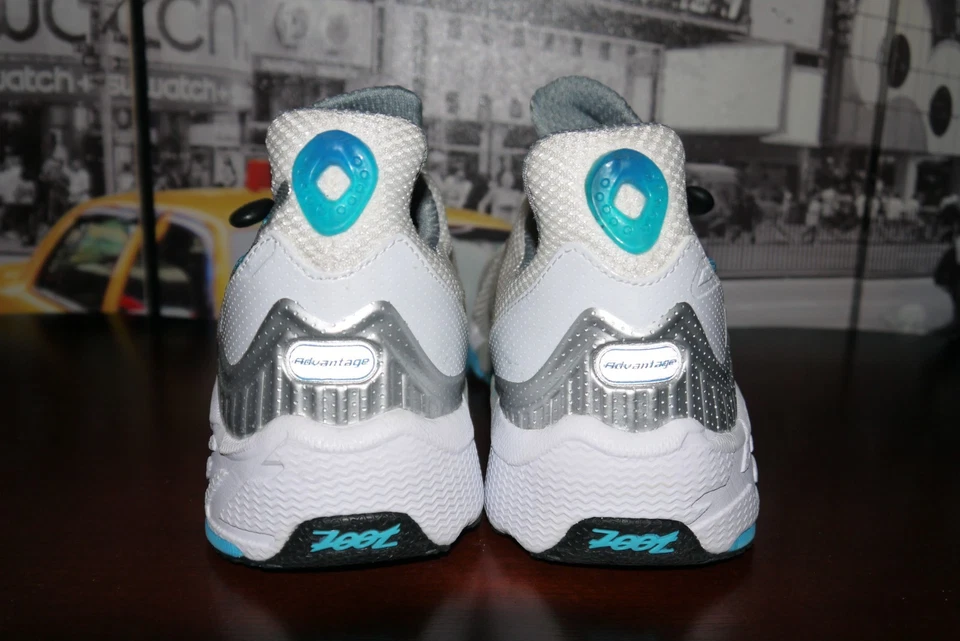 Женские кроссовки Zoot ULTRA Tempo+ 2.0 беговые босиком белые бирюзовые размер США 11 ЕС 43 - Изображение 3 из 4