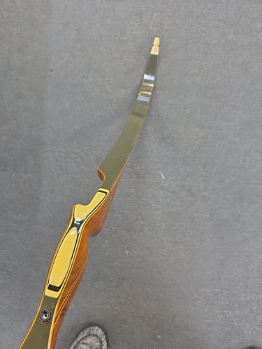 Bear Archery Kodiak Magnum Artic Grey Glass AMO 52" 45# RH Recurve Bow ku44424 - Picture 15 of 18