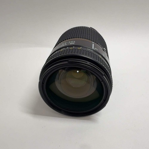 Nikon AF NIKKOR 35-135mm f/3.5-4.5 - Picture 6 of 8