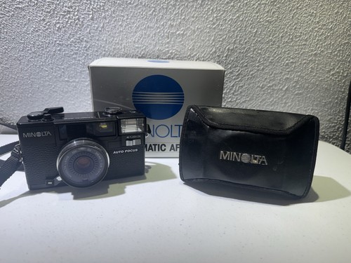 Minolta HI-MATIC AF2 35mm Film Camera W/38mm f/2.8 Lens CIB