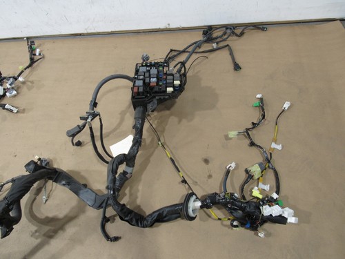 17-21 Toyota 86 GT 2018 2.0L RWD Engine Bay Fuse Box Wire Wiring Harness * - Picture 2 of 12