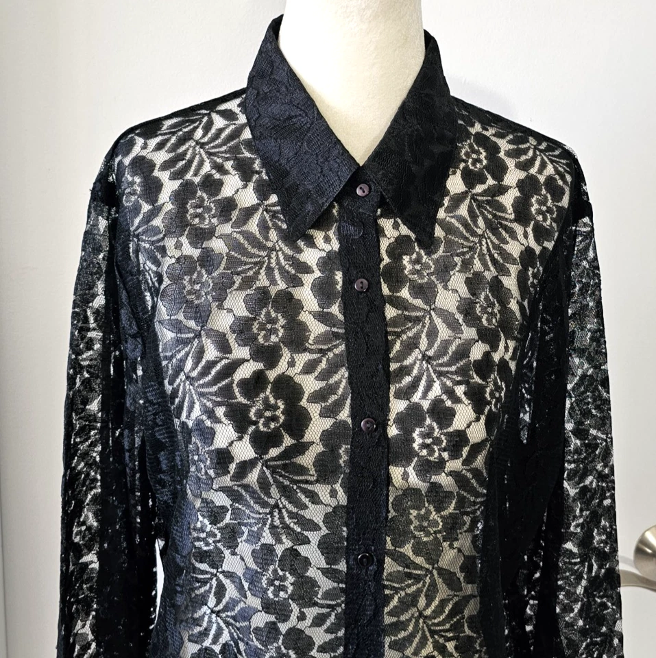 Blusa Top De Colección Claudia Richard Negra Transparente Floral Encaje Cuello Abotonada Talla M Foto 2 de 4