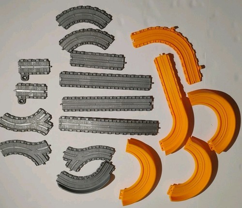 Lotto Thomas il treno porta lungo pezzi di ricambio binario plastica grigio/arancione - Foto 2 di 5