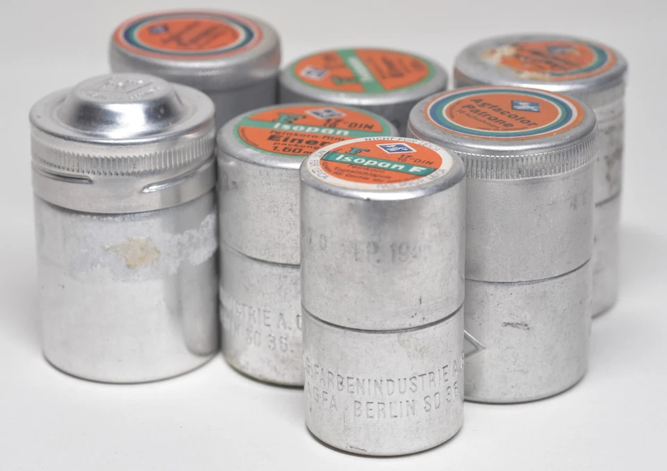 36x Filmdosen Konvolut KODAK AGFA PERUTZ ANSCO ILFORD Vintage Film Canister Lot - Bild 4 von 4