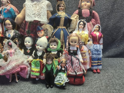 Konvolut 22 internationale Puppen verschiedene Größen & Marken - Bild 4 von 14